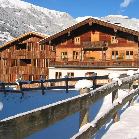 Apartment Brizerhaus 2 Mayrhofen
